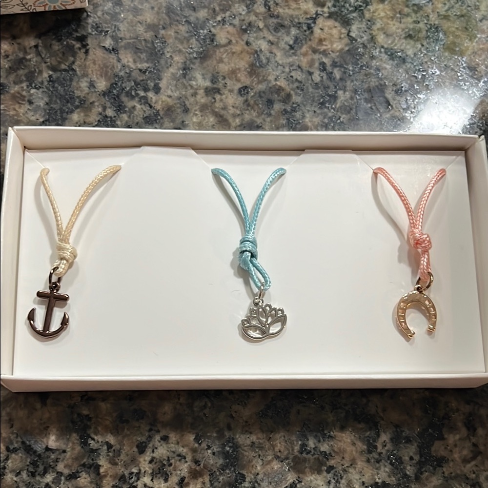 Elegant Charm Bracelet Set - Anchor, Lotus, Horseshoe